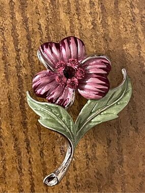 Pink Flower Enamel Brooch with Green Leaves